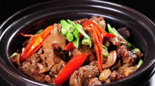 必一运动官网|玄门大师铁狼扮演者是谁 裴子添个人资料介绍(图1) 必一运动